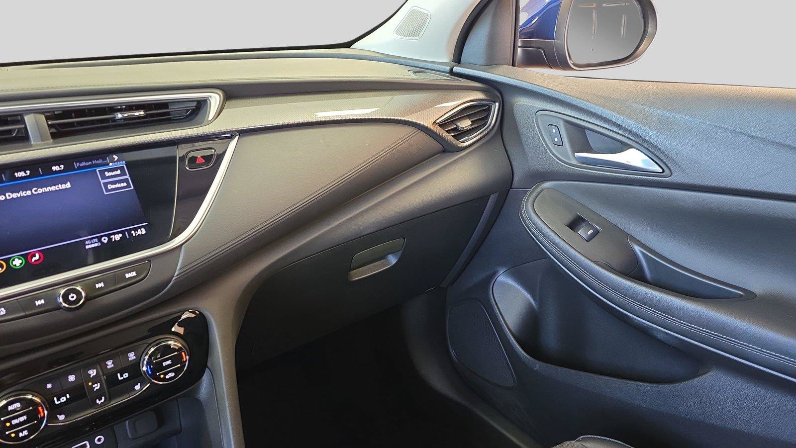 Used 2022 Buick Encore GX Select FWD image 25