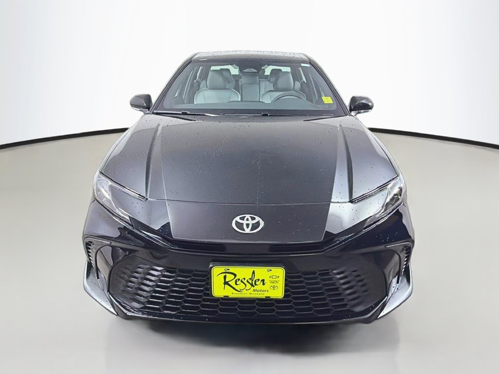 New 2026 Toyota Camry SE w/ Convenience Package FWD image 2