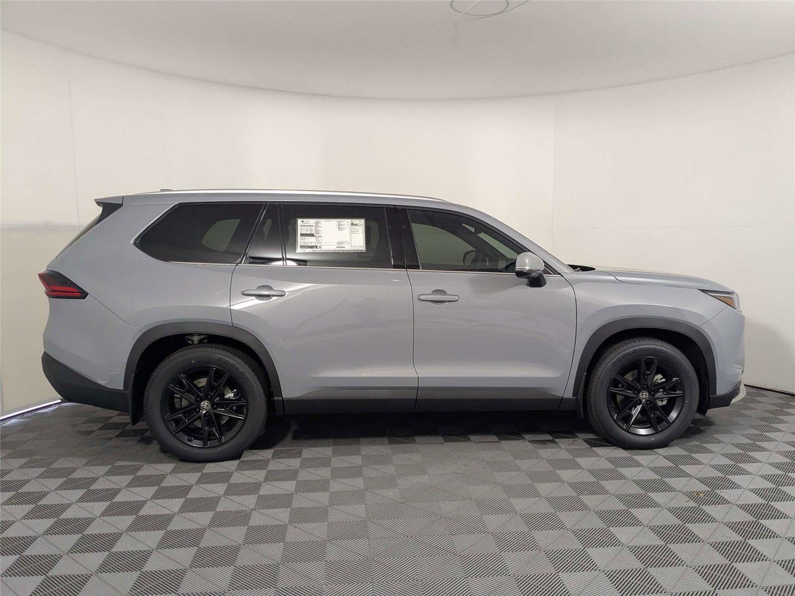 New 2026 Toyota Grand Highlander AWD Hybrid image 4