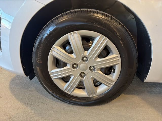 Used 2023 Kia Rio LX image 28