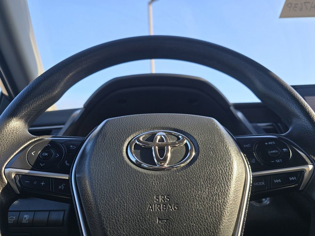 Used 2023 Toyota Camry LE image 21