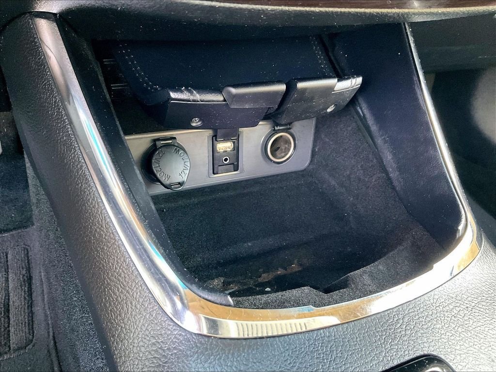 Used 2013 Toyota Avalon XLE FWD image 26
