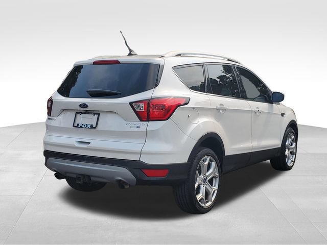 Used 2019 Ford Escape Titanium AWD/4WD image 4