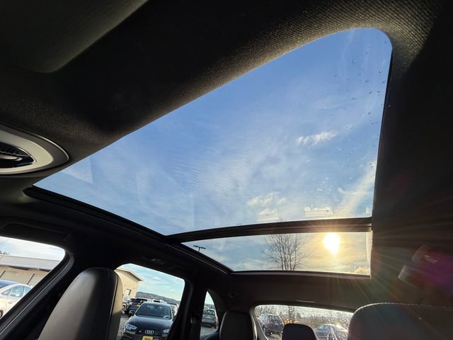 Used 2014 Porsche Cayenne w/ Basic Package image 32