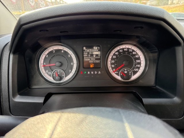 Used 2022 RAM 1500 Classic SLT image 25