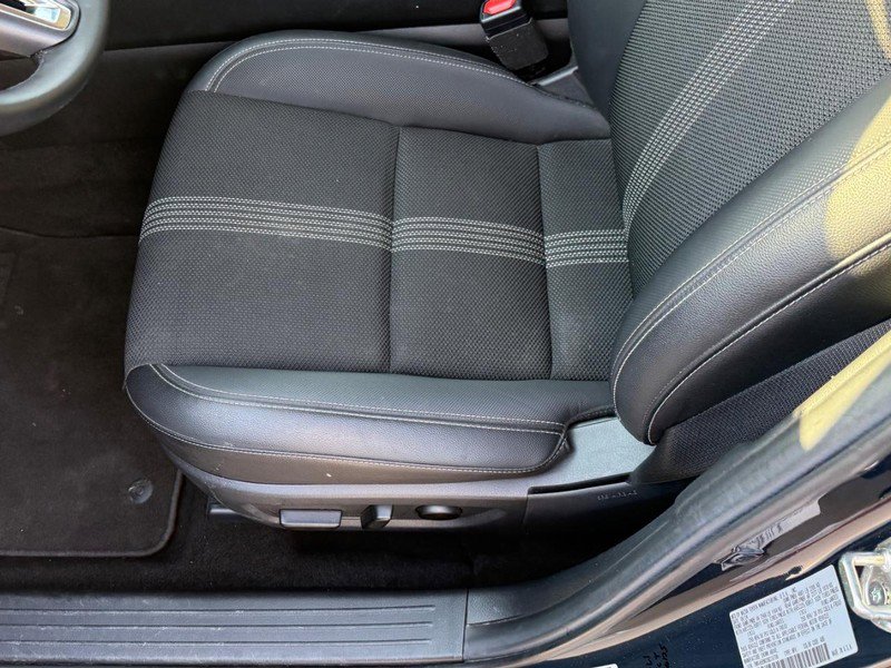 Used 2025 MAZDA CX-50 AWD 2.5 S w/ Preferred Package image 15