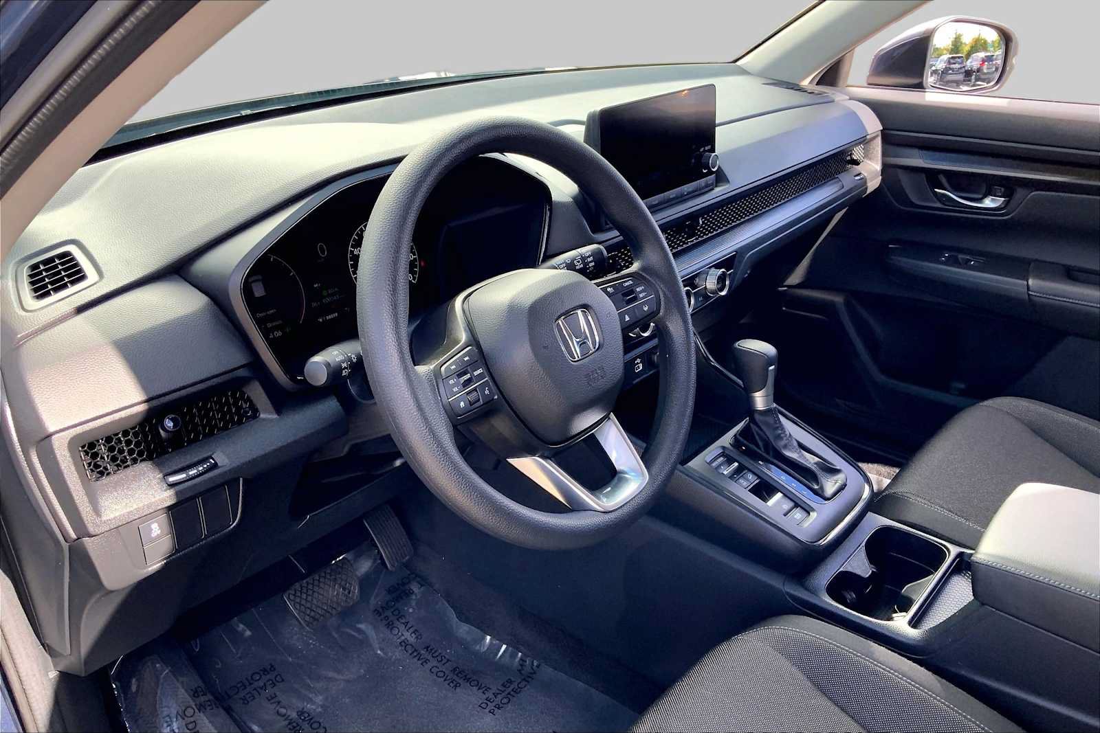 Used 2025 Honda CR-V LX image 15