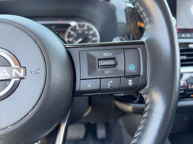 Used 2022 Nissan Pathfinder SV w/ SV Premium Package image 23