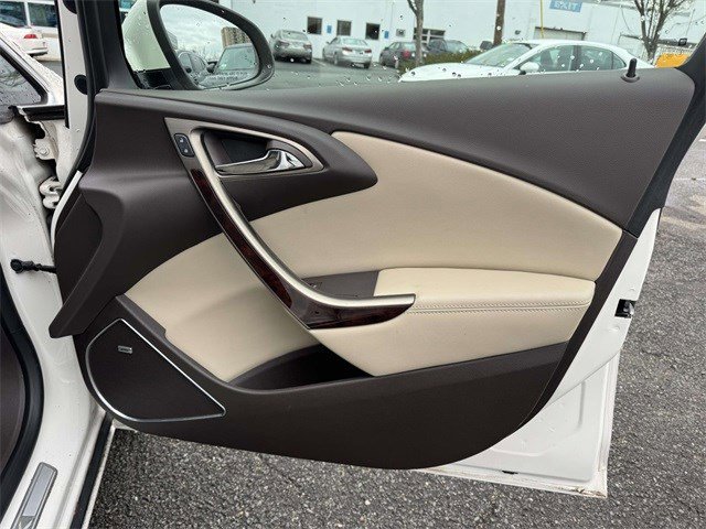 Used 2014 Buick Verano Leather image 6