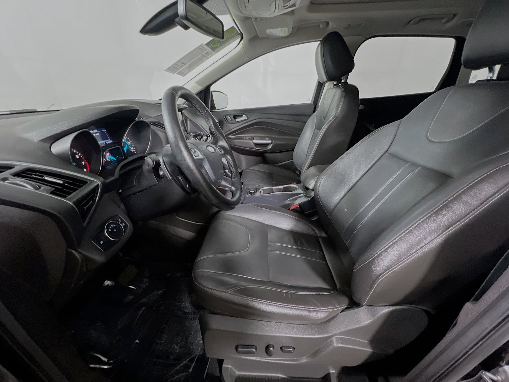 Used 2013 Ford Escape Titanium w/ Parking Technology Pkg FWD image 15