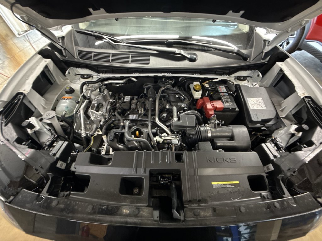 New 2027 Nissan Kicks SV AWD/4WD image 17