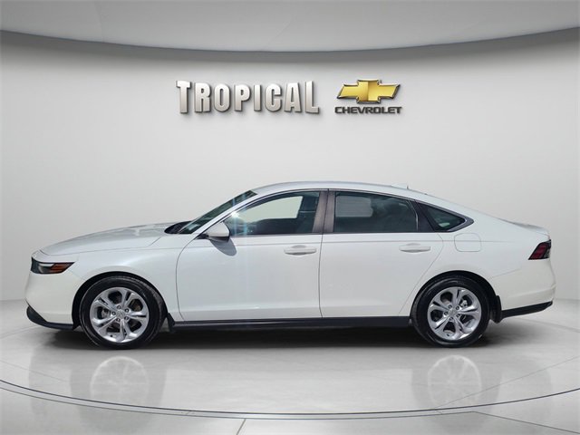 Used 2023 Honda Accord LX image 2