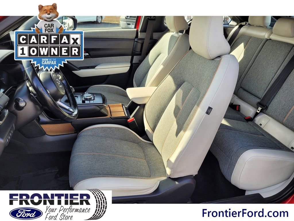 Used 2022 MAZDA MX-30 Electric w/ Premium Plus Pkg image 12