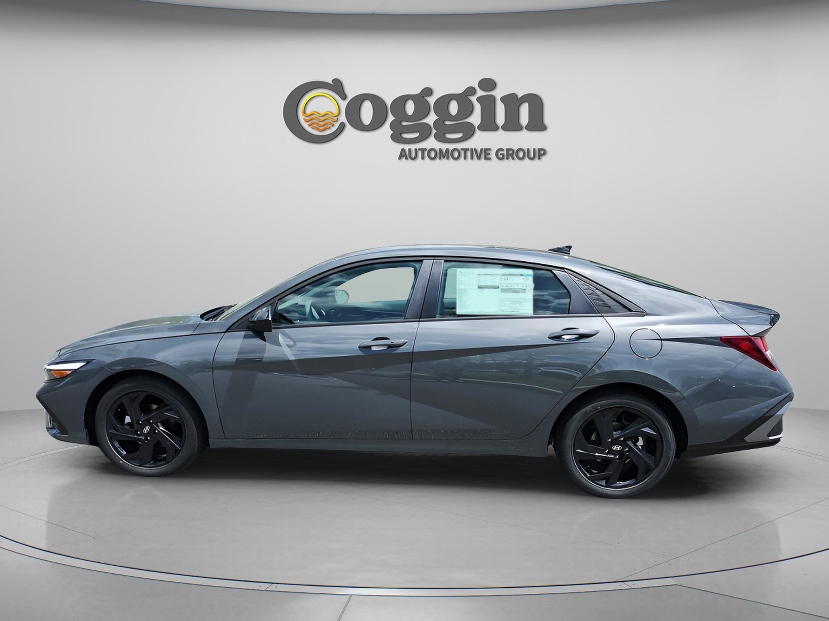 New 2026 Hyundai Elantra Sport image 2