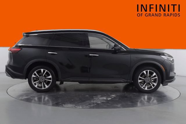 Used 2025 INFINITI QX60 Luxe AWD/4WD image 8