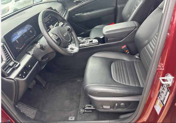 Certified 2024 Kia Carnival LX image 9