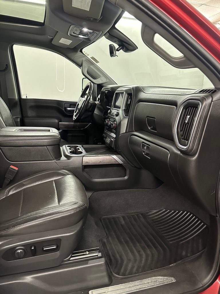 Used 2020 Chevrolet Silverado 2500 LTZ w/ LTZ Premium Package AWD/4WD image 37