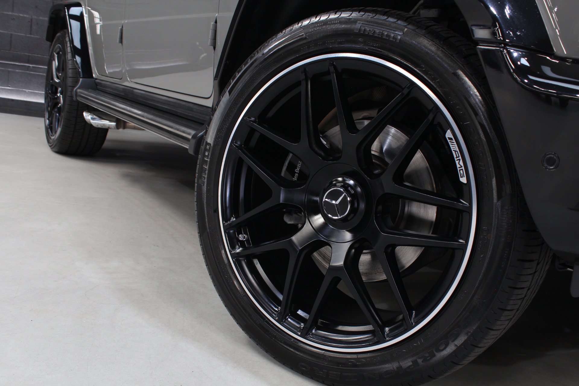 Used 2021 Mercedes-Benz G 550 image 18