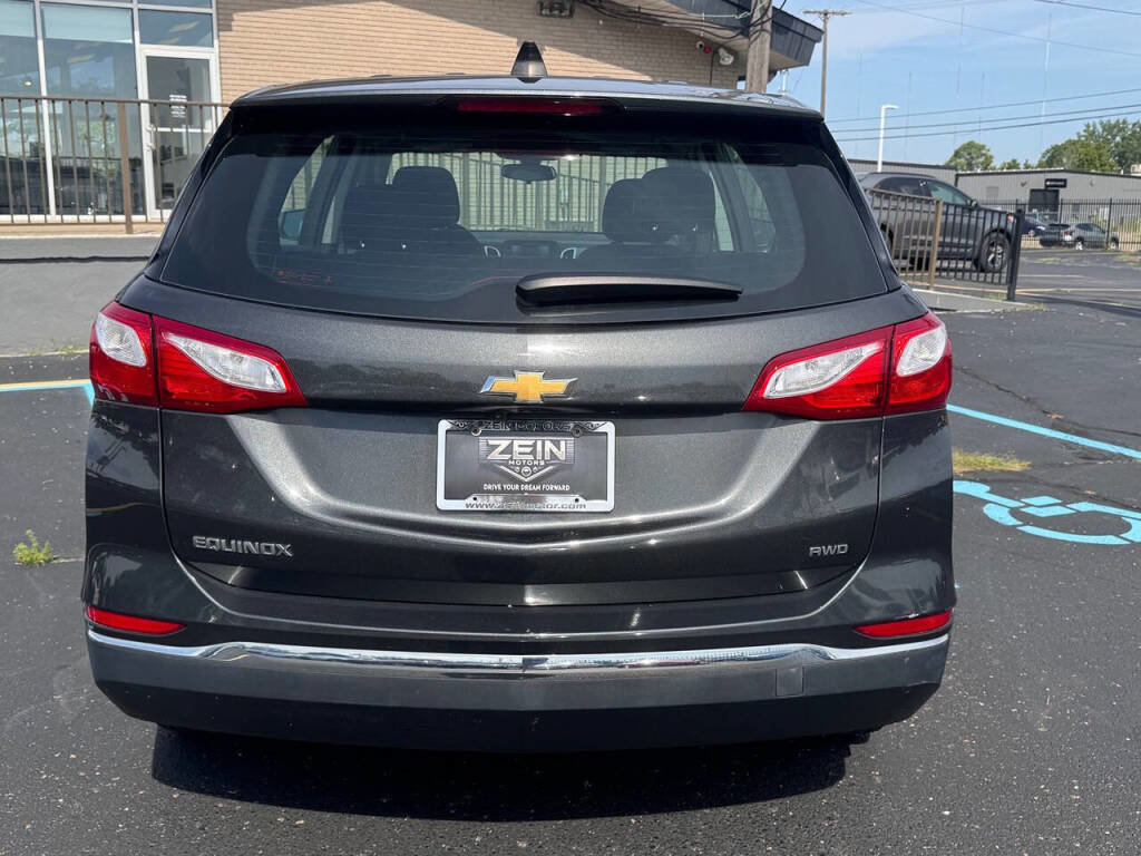 Used 2018 Chevrolet Equinox LS image 24