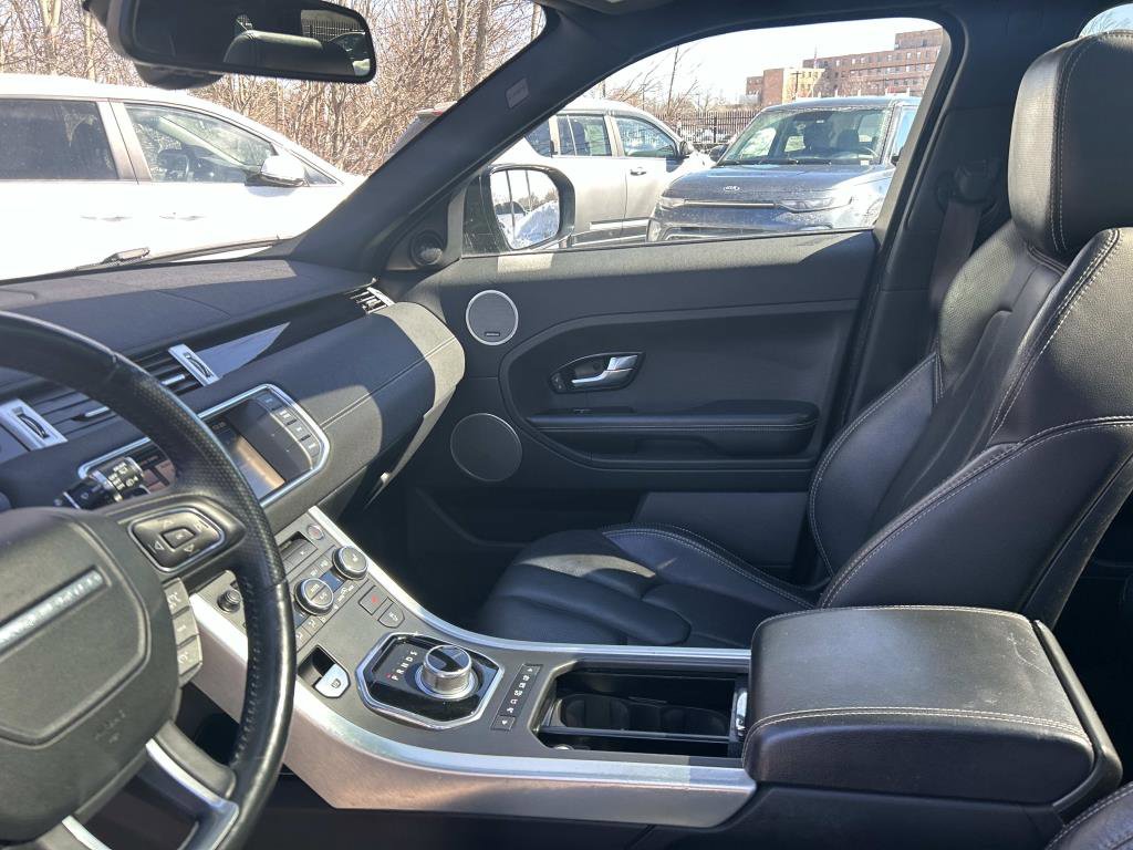 Used 2013 Land Rover Range Rover Evoque Dynamic AWD/4WD image 23
