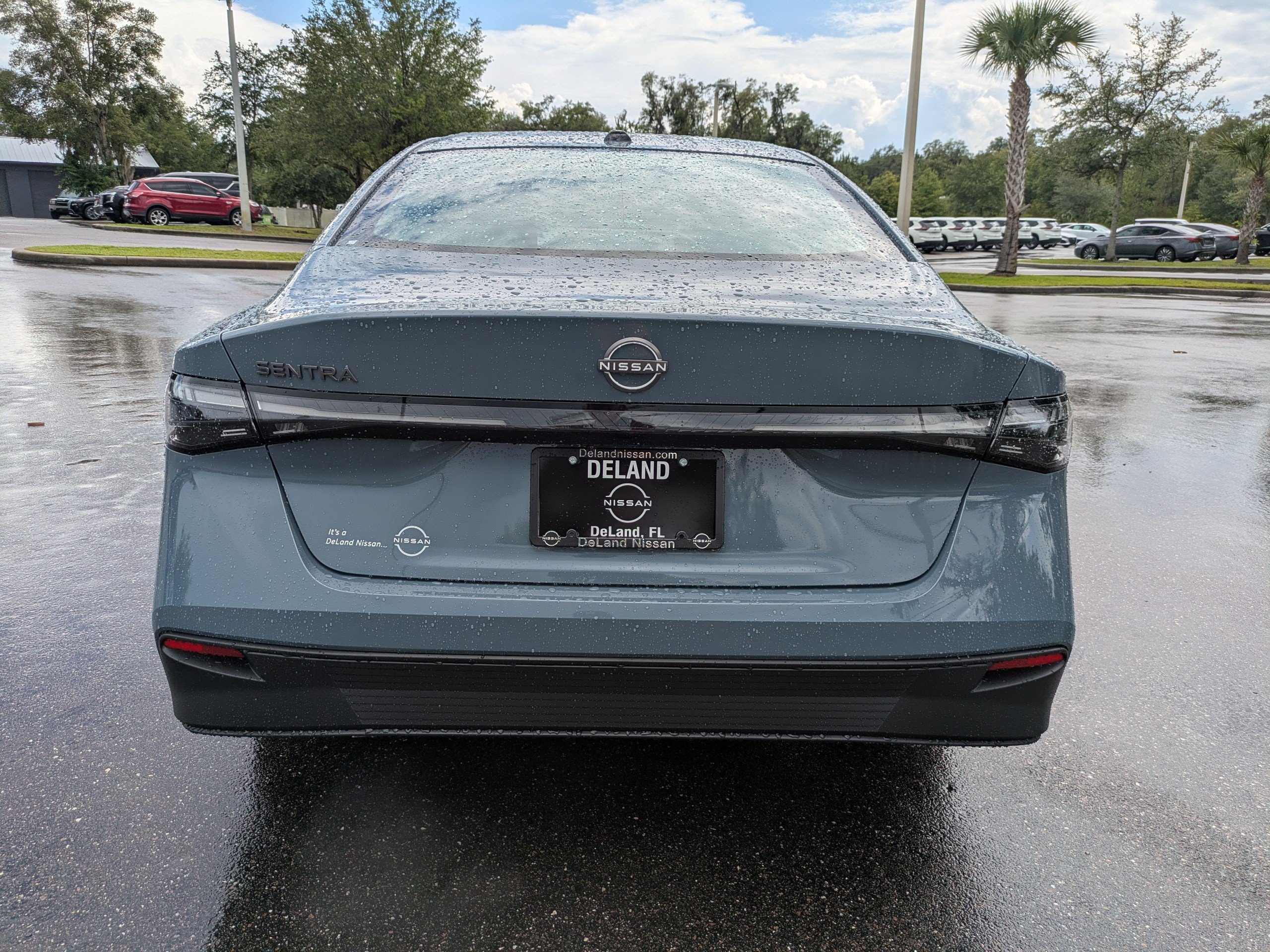 New 2026 Nissan Sentra SV w/ SV Convenience Package FWD image 5