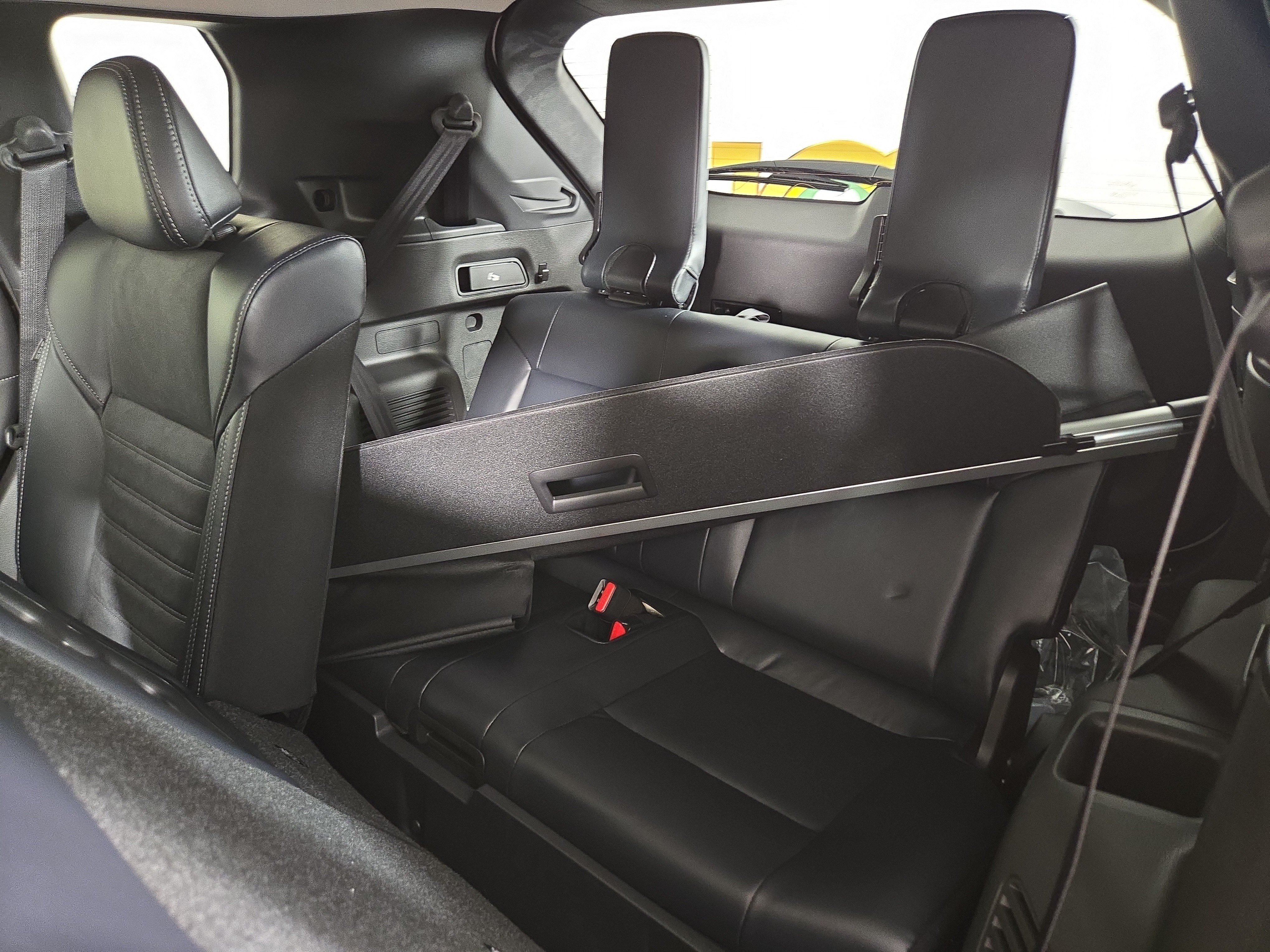 New 2026 Mitsubishi Outlander AWD image 12