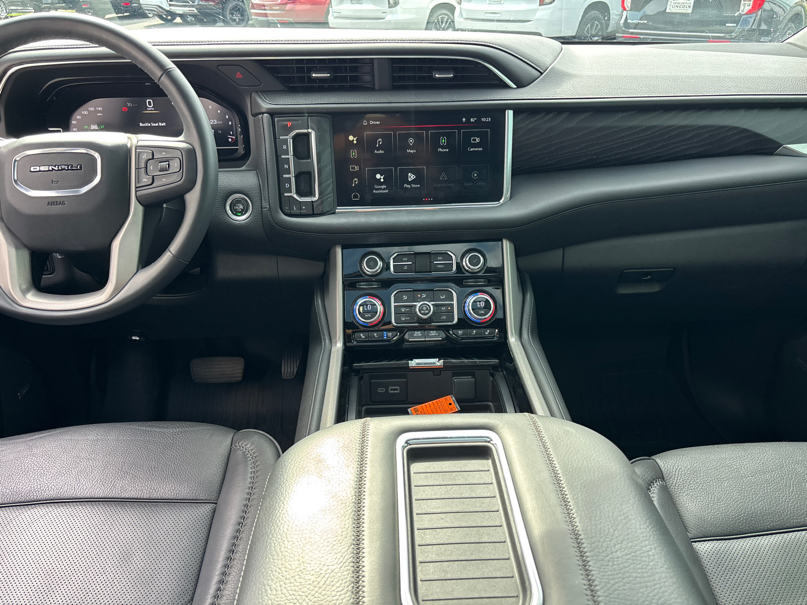Used 2023 GMC Yukon Denali w/ Max Trailering Package AWD/4WD image 28