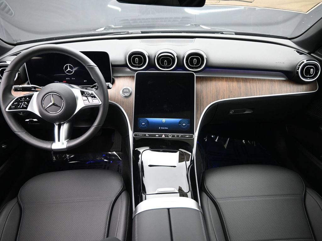 Used 2025 Mercedes-Benz C 300 4MATIC Sedan image 13