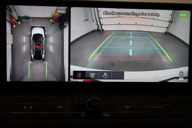 New 2026 Nissan Rogue Platinum image 25