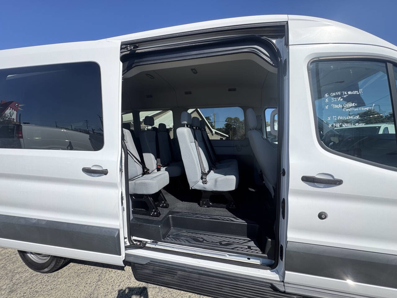 Used 2016 Ford Transit 350 XL image 15
