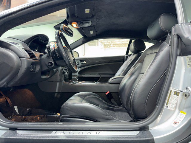 Used 2013 Jaguar XKR R RWD image 4