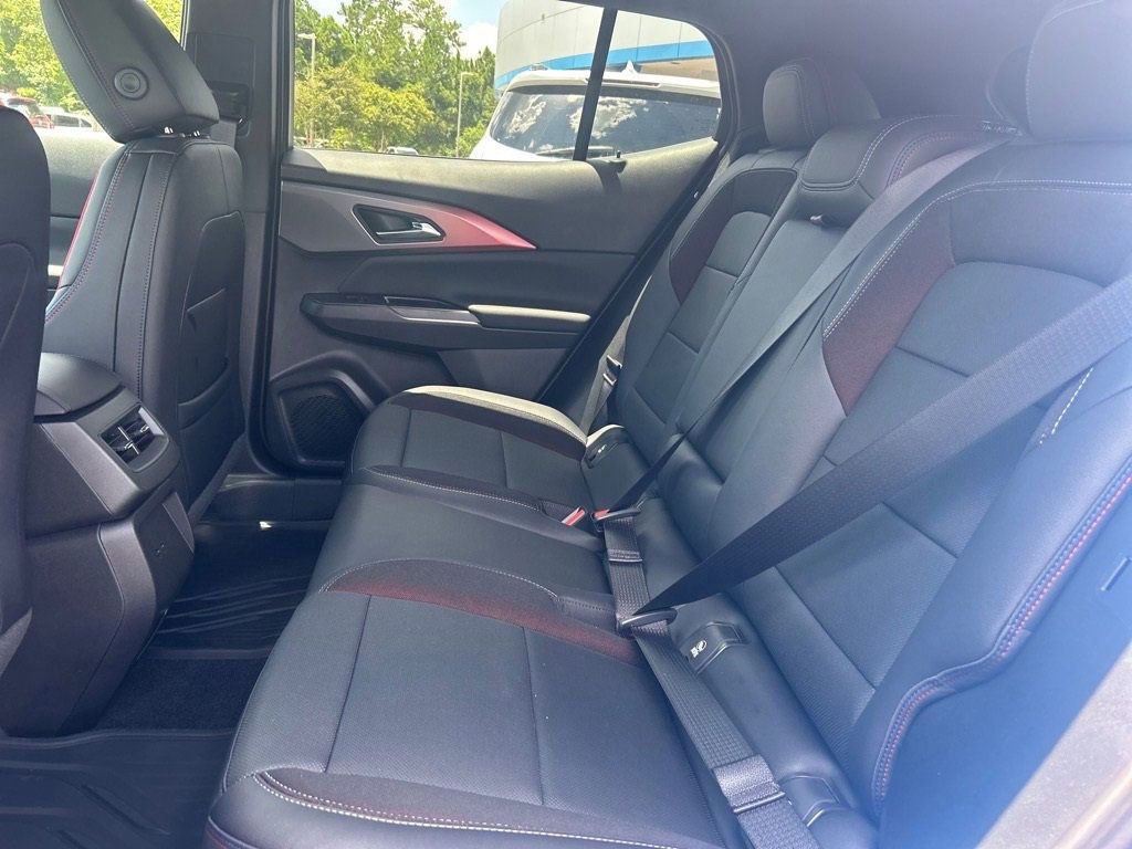 New 2025 Chevrolet Equinox EV RS w/ LPO, Illumination Package image 18