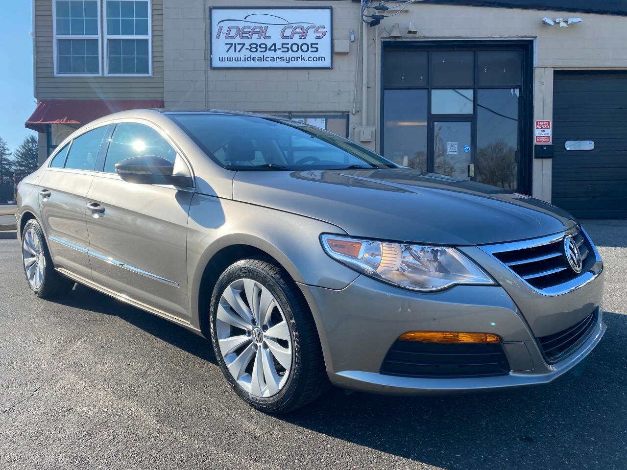 Used 2011 Volkswagen CC Sport image 35