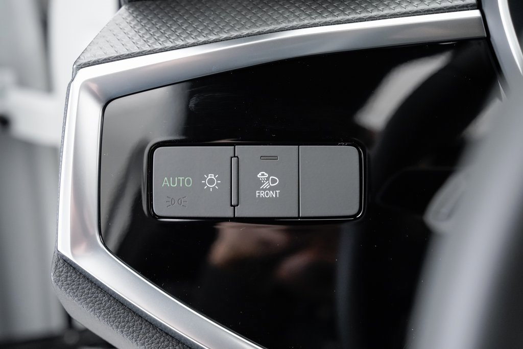 Certified 2024 Audi Q3 2.0T Premium image 15