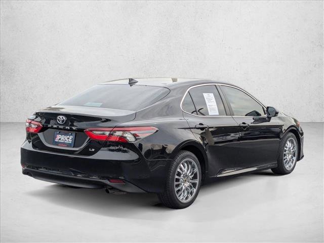 Used 2024 Toyota Camry LE image 5