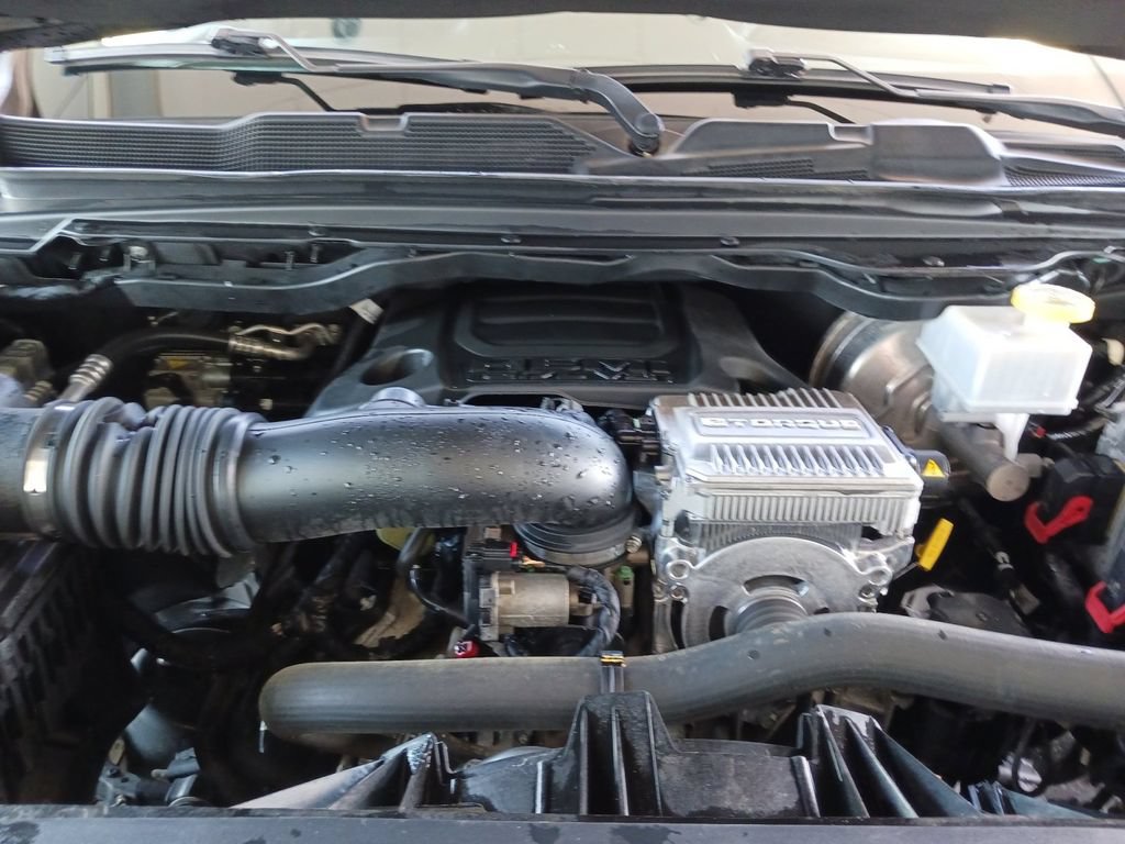 Used 2021 RAM 1500 Laramie AWD/4WD image 14