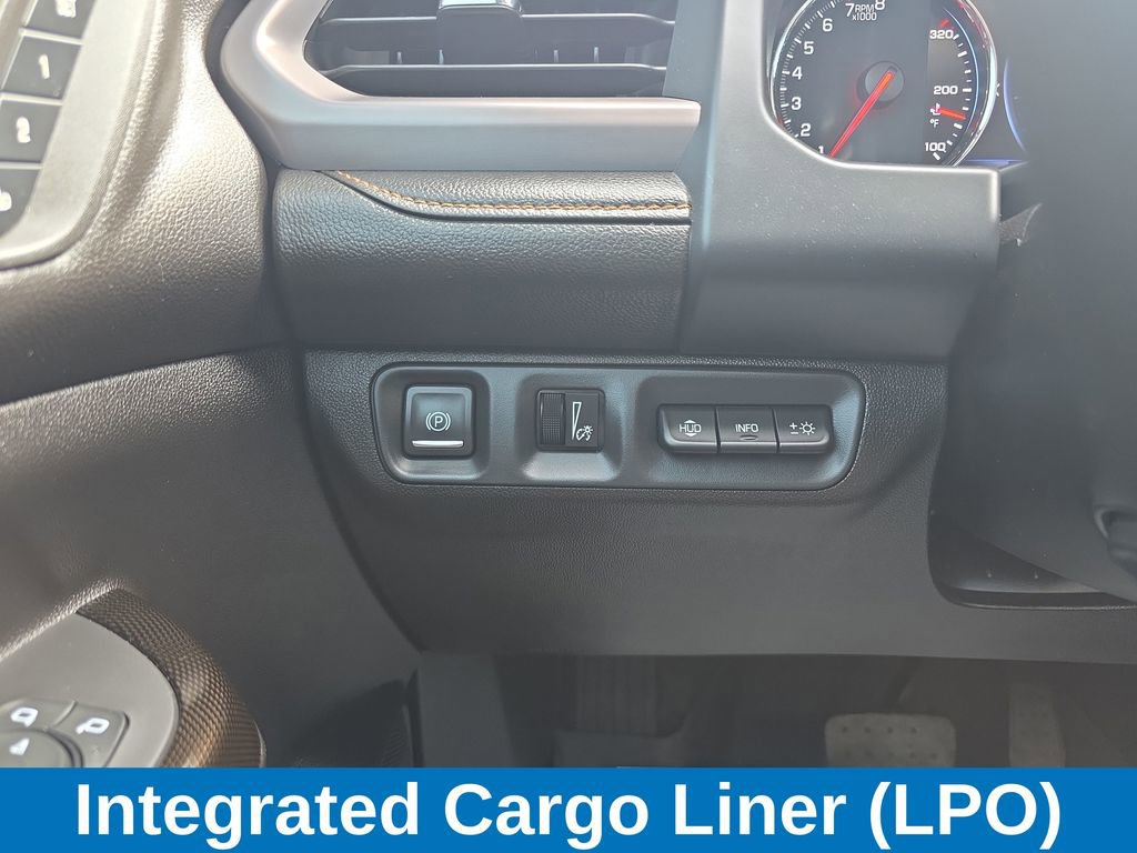 Used 2023 GMC Acadia AT4 w/ Technology Package image 17