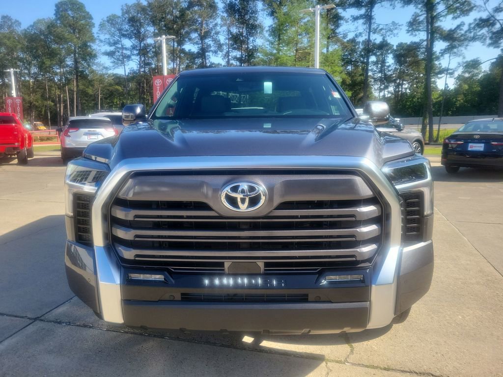 Used 2026 Toyota Tundra Limited w/ Power Package image 4