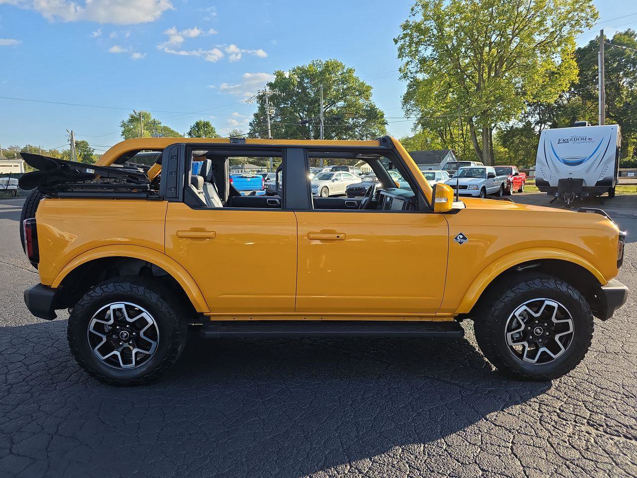Used 2022 Ford Bronco Outer Banks image 21