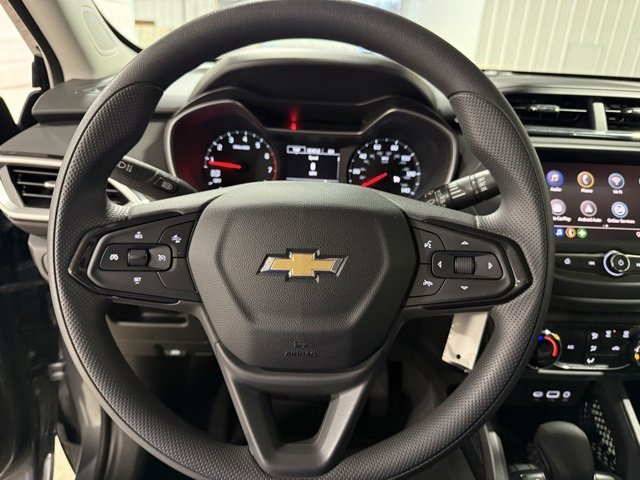 Used 2022 Chevrolet TrailBlazer LS image 11