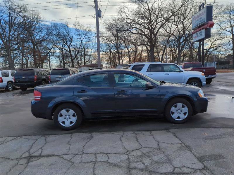 Used 2008 Dodge Avenger SE w/ Easy Clean Seat Group FWD image 4