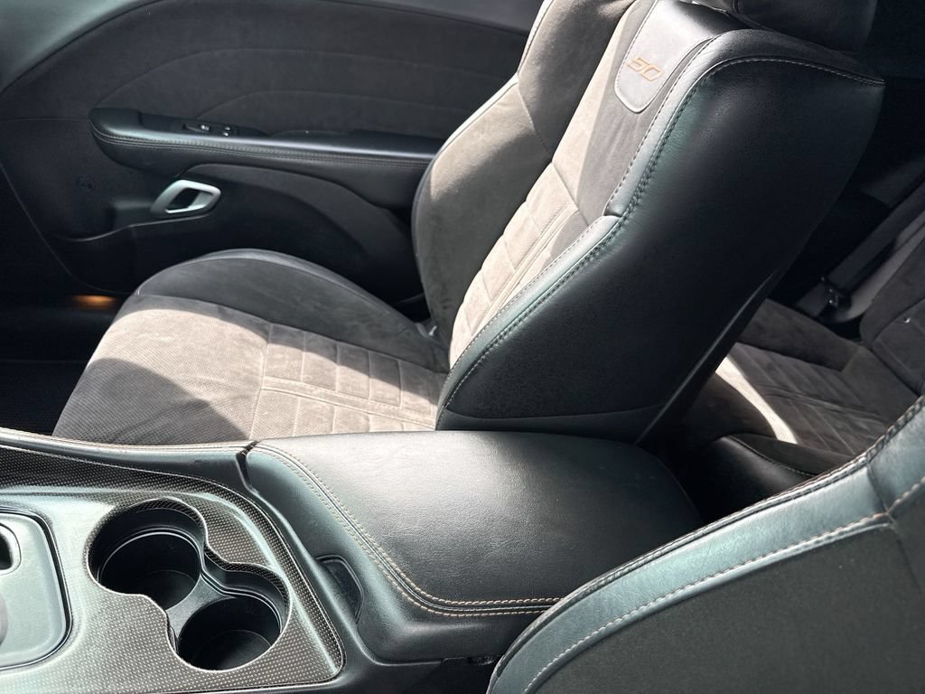 Used 2020 Dodge Challenger R/T RWD image 22
