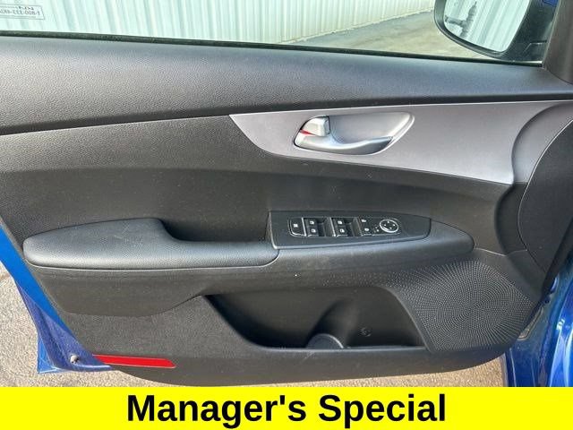 Used 2024 Kia Forte LXS w/ LXS Technology Package FWD image 10