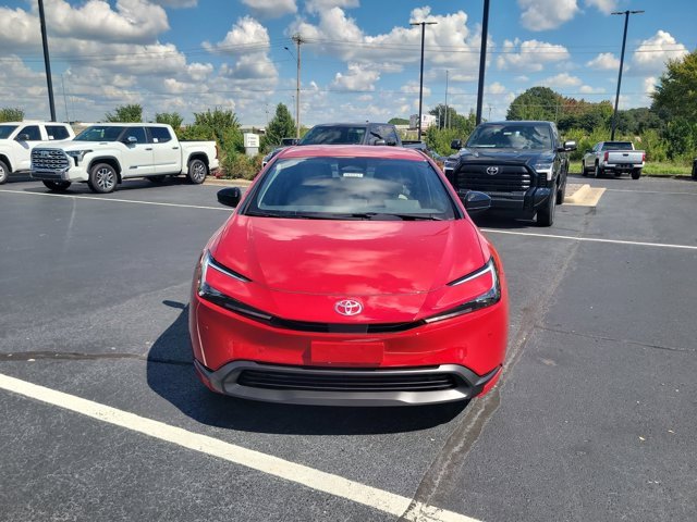 New 2026 Toyota Prius LE image 2