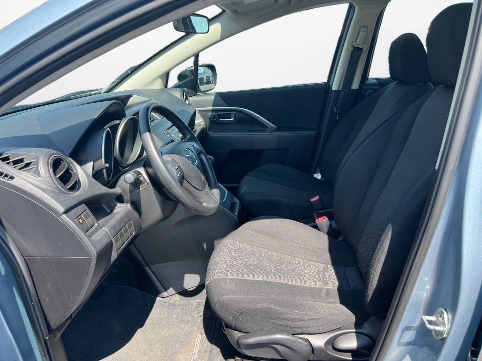 Used 2012 MAZDA MAZDA5 Sport FWD image 11