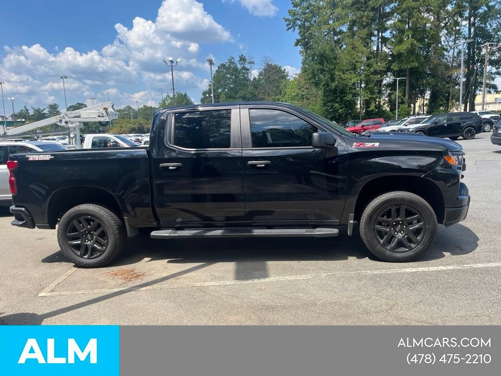Used 2026 Chevrolet Silverado 1500 Custom Trail Boss AWD/4WD image 9