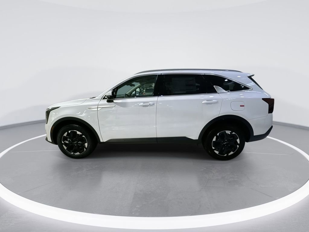 Used 2025 Kia Sorento S w/ Panoramic Sunroof Package image 4