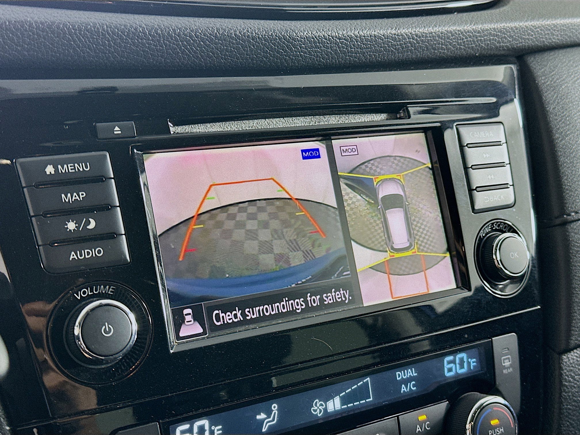 Used 2018 Nissan Rogue SV w/ Premium Package image 21