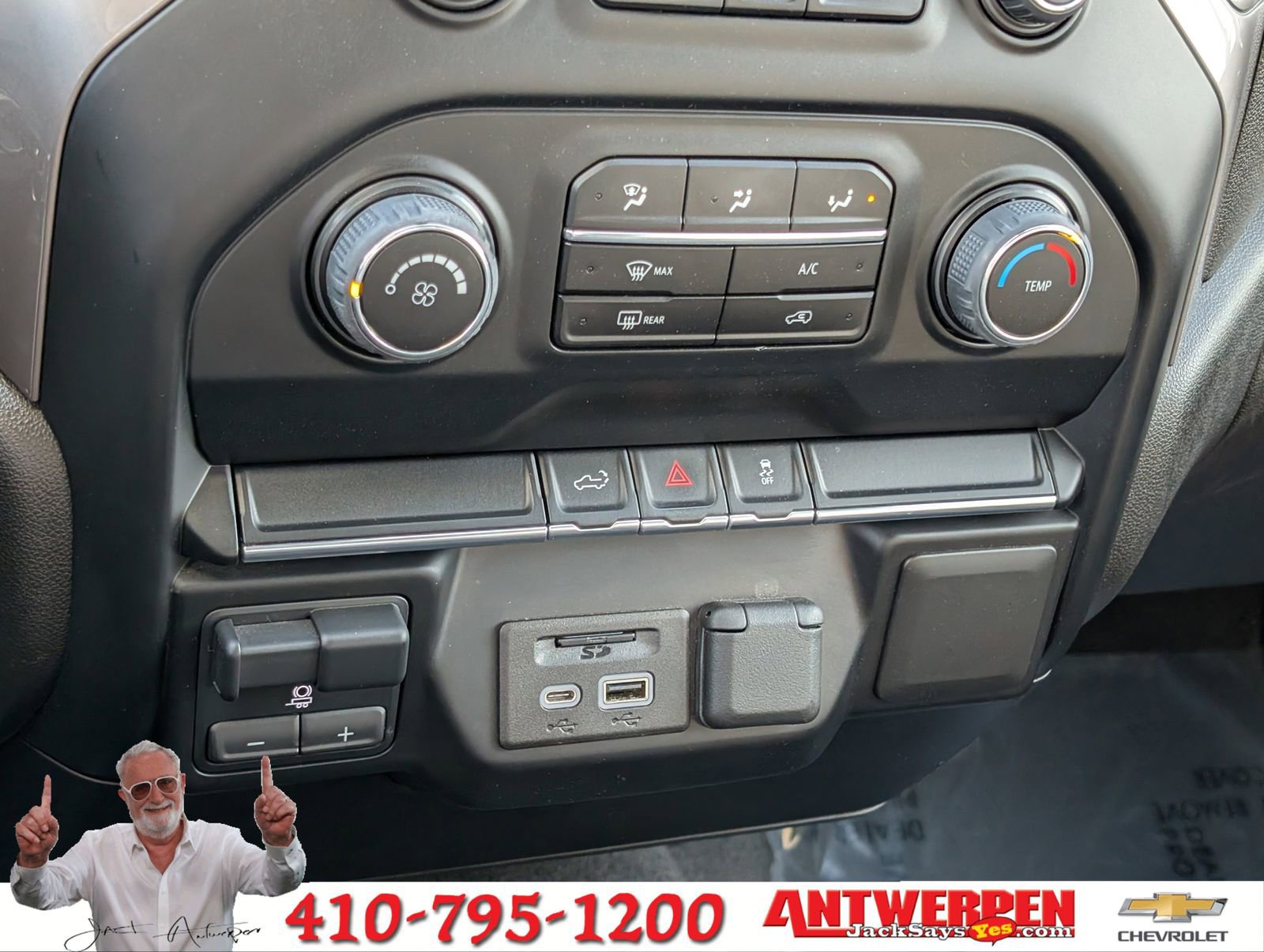 Certified 2023 Chevrolet Silverado 2500 Custom w/ Custom Convenience Package image 25