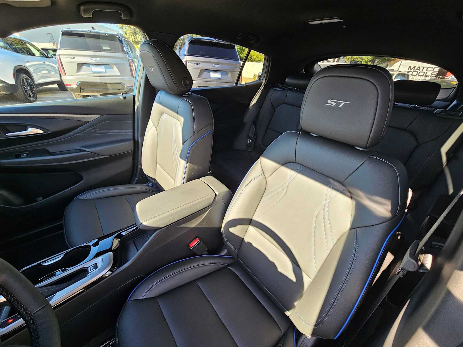 New 2026 Buick Envista Sport Touring w/ Convenience I Package FWD image 21